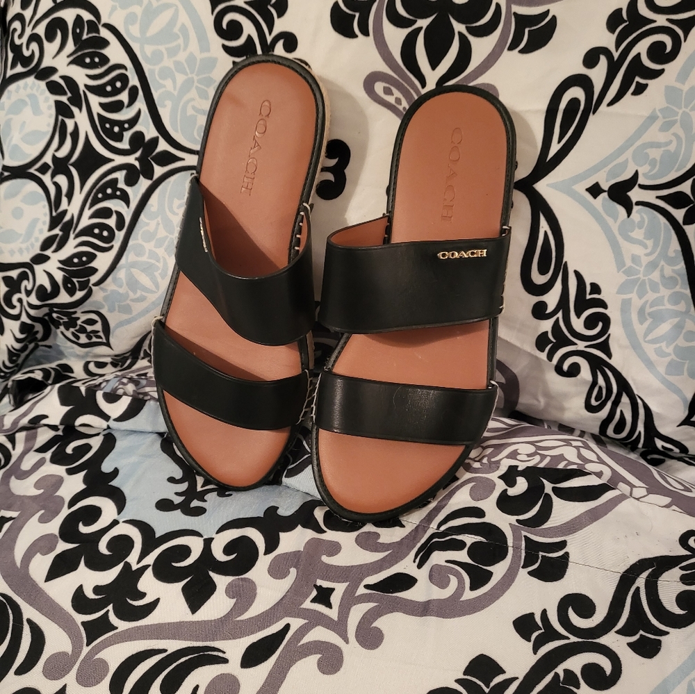 Coach Size 8 Sandals